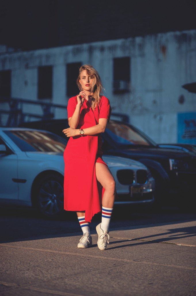 fashion blogger red dress